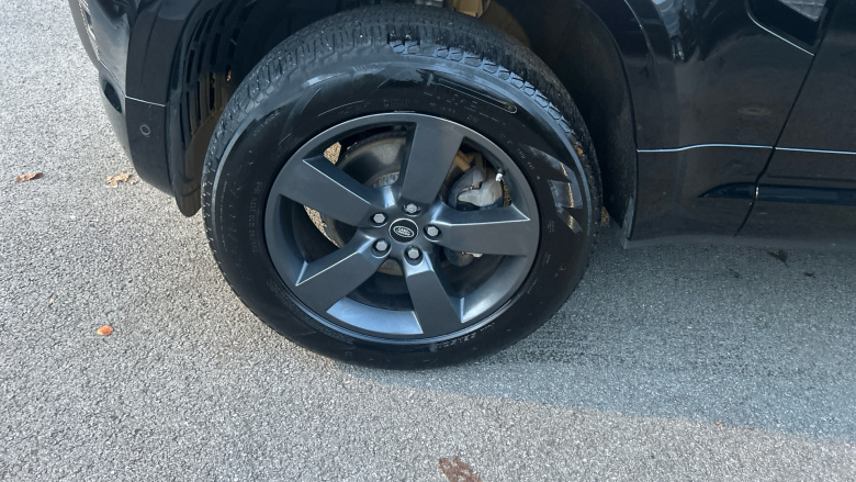 Land Rover Defender 3.0 D250 X-Dynamic HSE 110 5dr Auto Diesel Estate